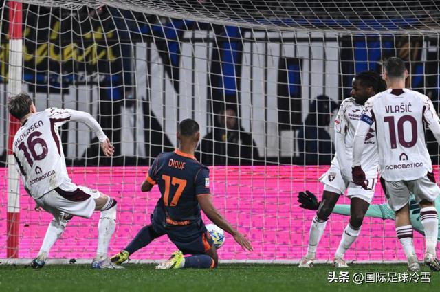 加拿大28预测结果查询-国米7大中前卫惨烈竞争鸣锣 第四中场新尝试成功有助于上位